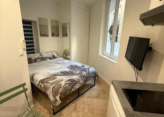 Studio Centre Cannes Forville